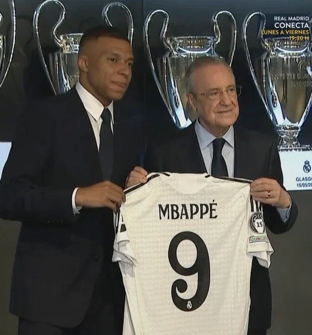 mbappe devetka