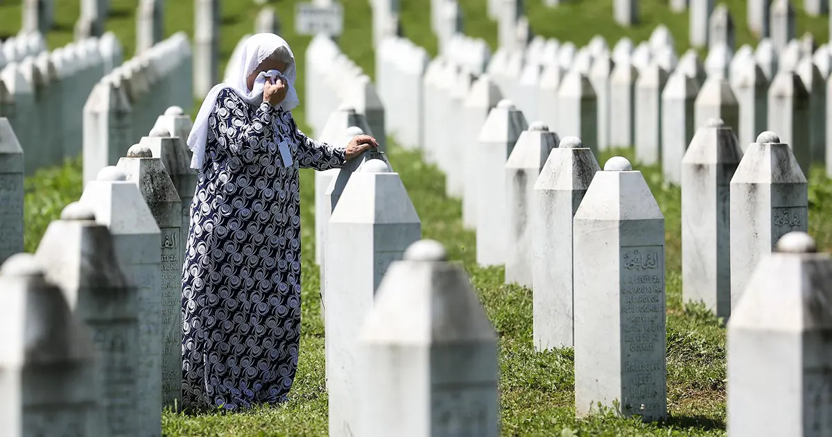 memorijalni centar potočari mezarje
