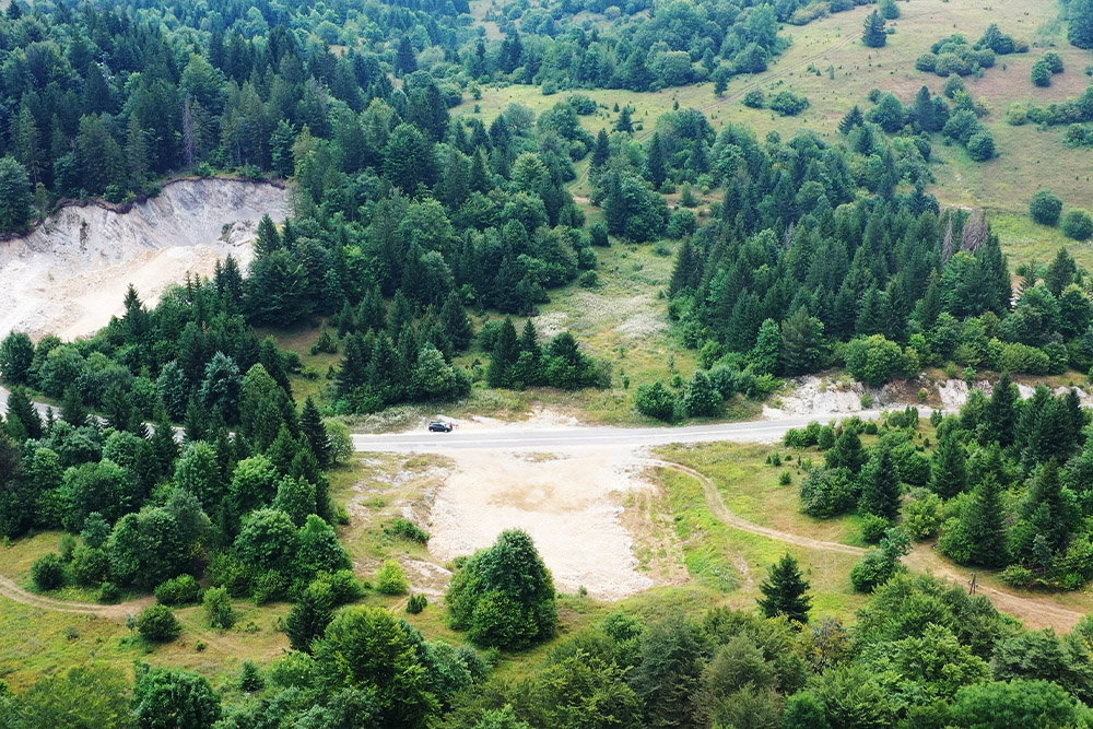 prodao zemlju udruzenju