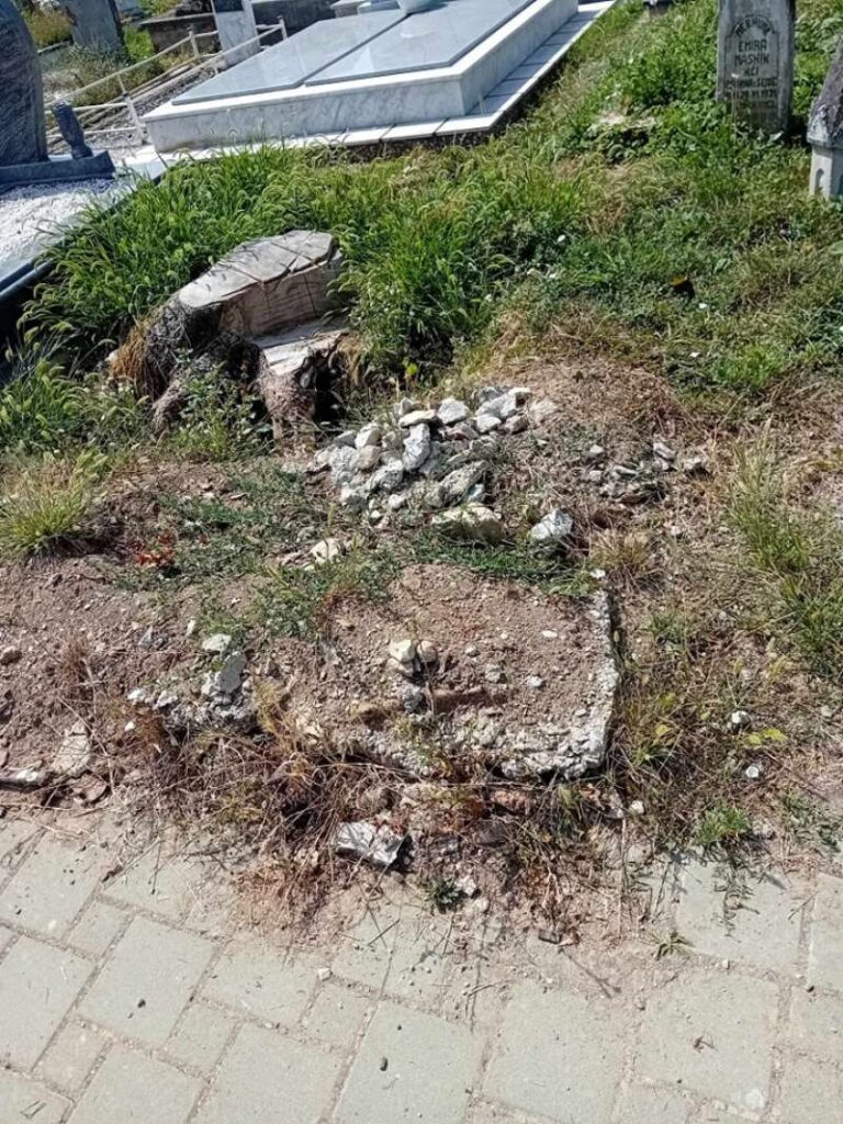mezarje harmani bihac