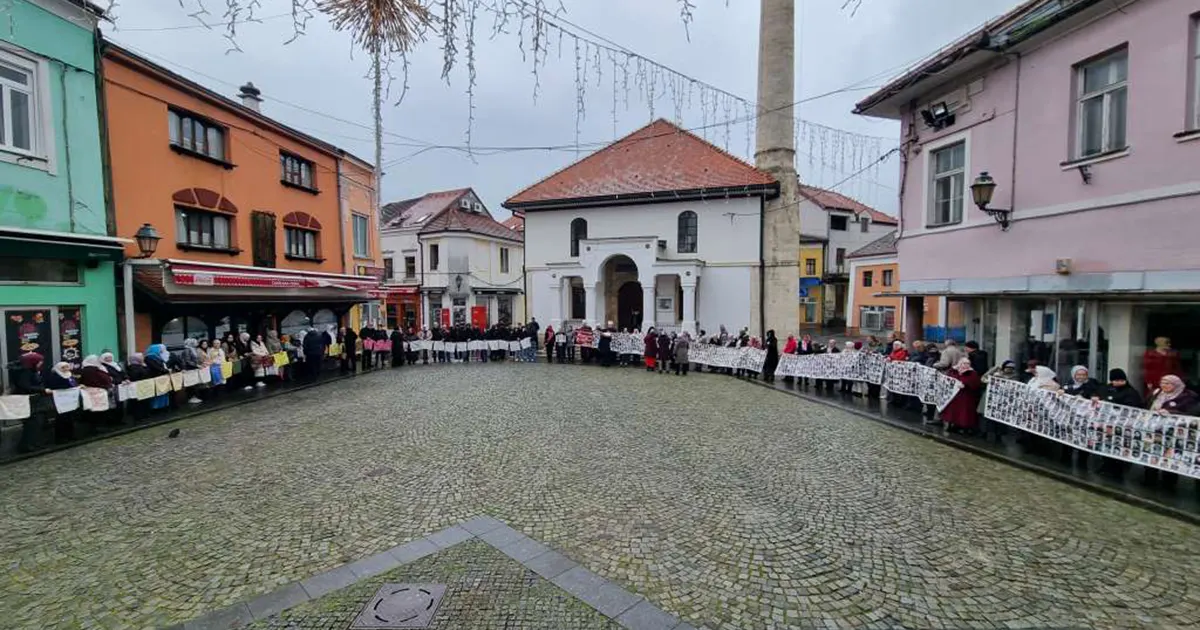 majke srebrenice