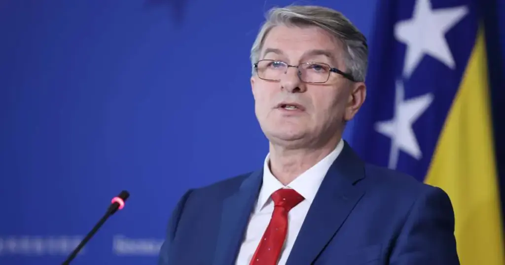 Mehmedović i Emrić podnijeli krivičnu prijavu protiv Dodika: Gubitnik ne bira sredstva