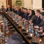 dodik sluzbenici drzavnih institucija
