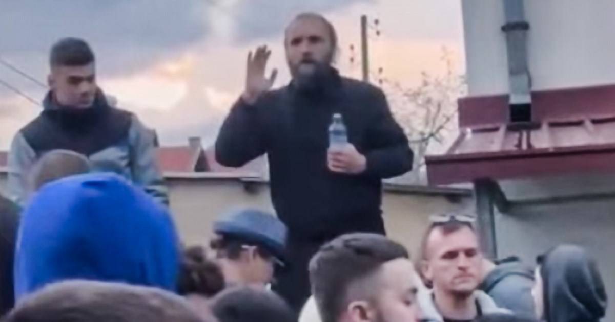 svestenik kocani