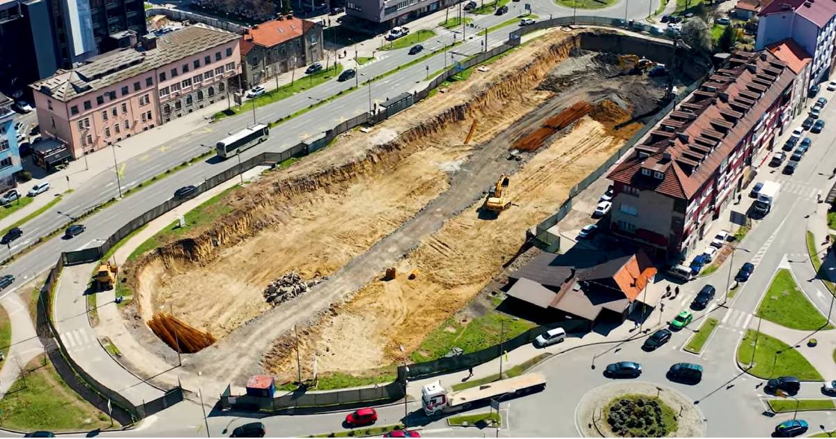 trg rudara zenica zgrada