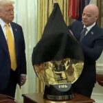 trump infantino trofej