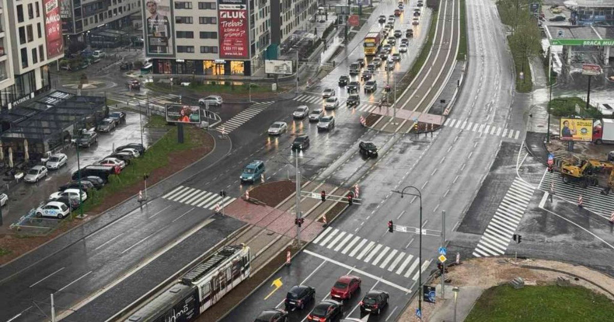puštena u saobraćaj raskrsnica na stupu
