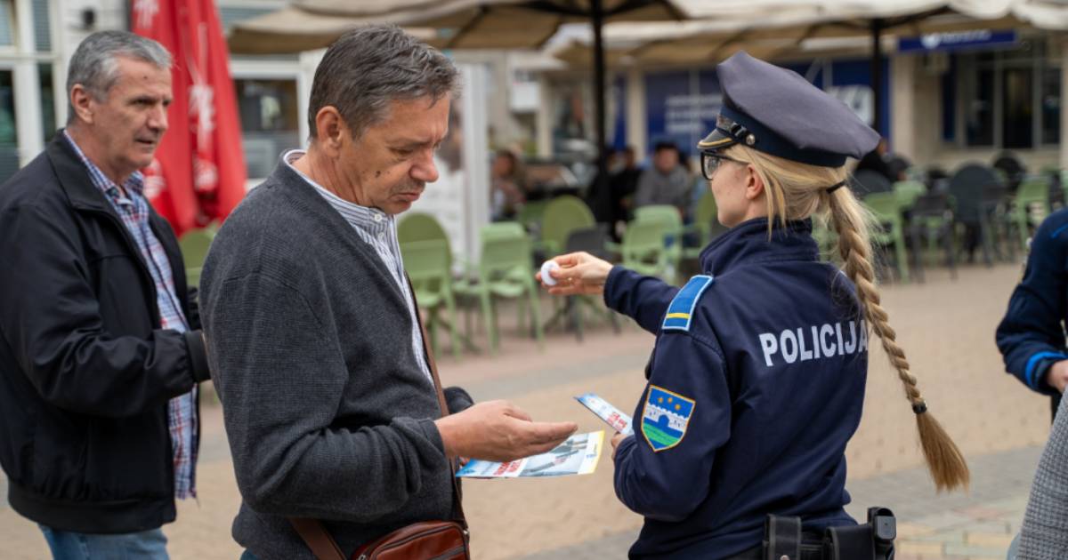 policajka mupusk