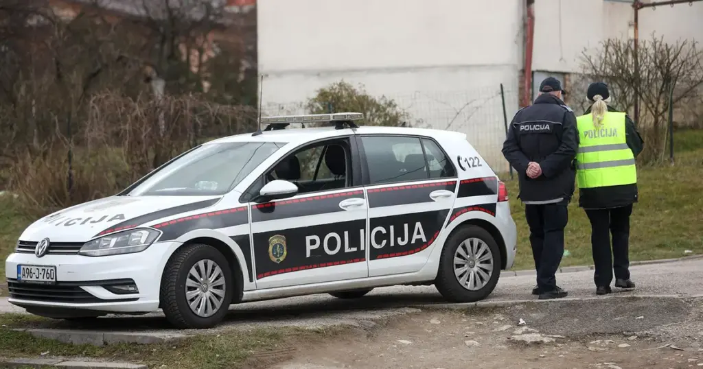 policija