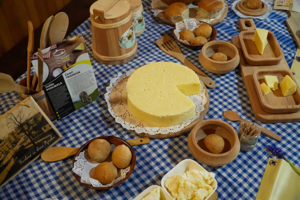 skorup kajmak