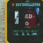 automatski eksterni defibrilator