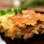 burek sa sjeckanim mesom