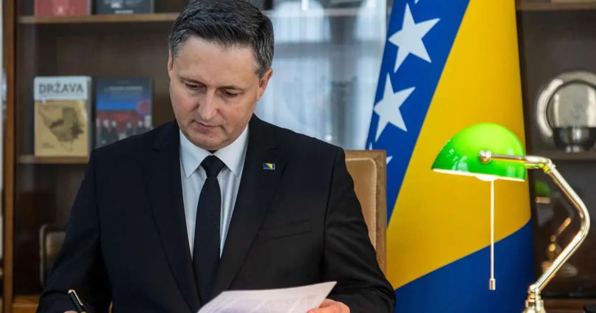 denis bećirović