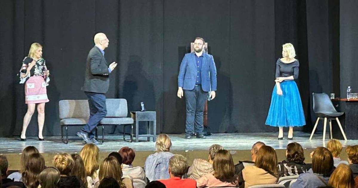 pidzama za sestero