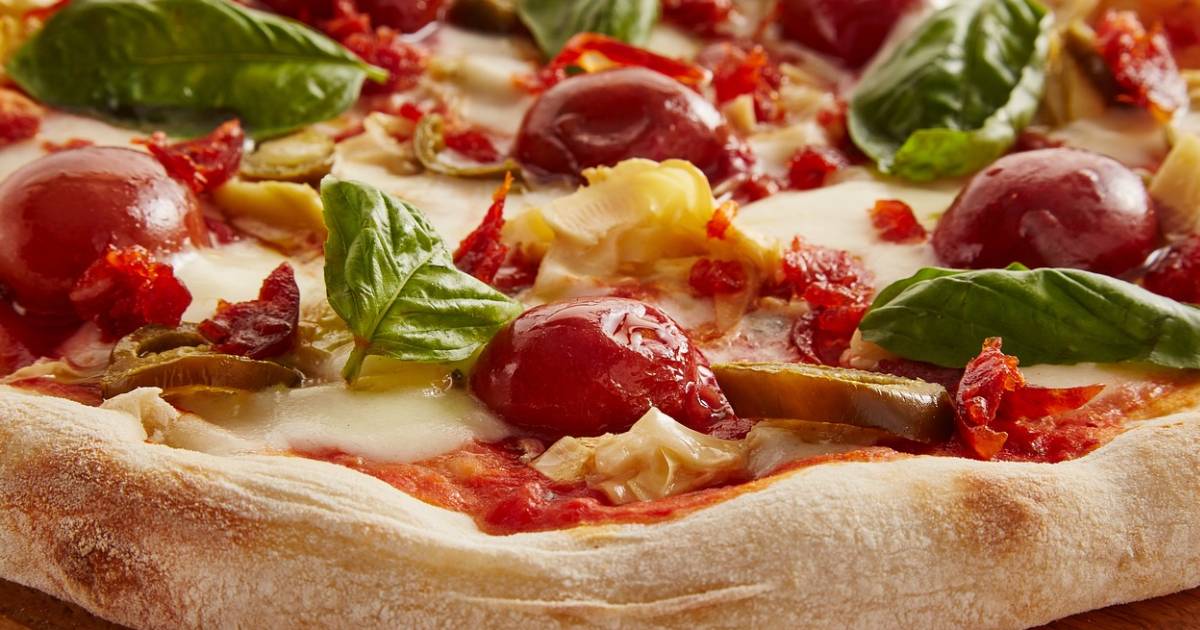 pizza tuna