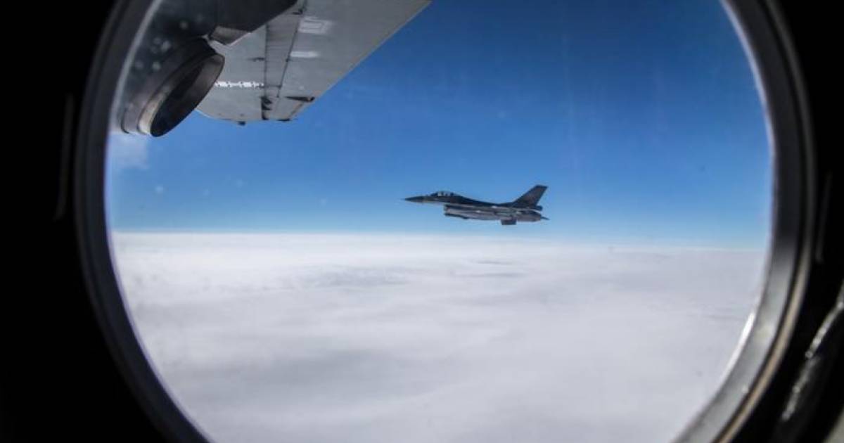 avion iz turske iznad bih