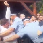ljubiša načelnik bijeljine u tesliću ispred kuce milicevica