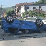 nesreca velika kladusa automobil na krovu
