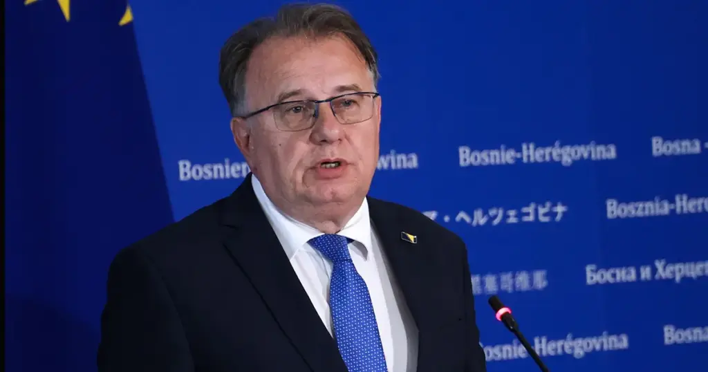 Nikšić najavio kad stupa na snagu povećanje penzija sa 11,2 na 17 posto