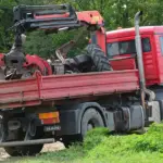 traktor sudar