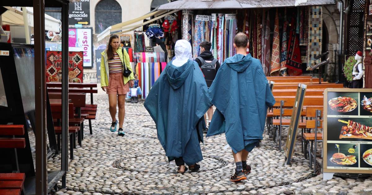mostar kisa turisti