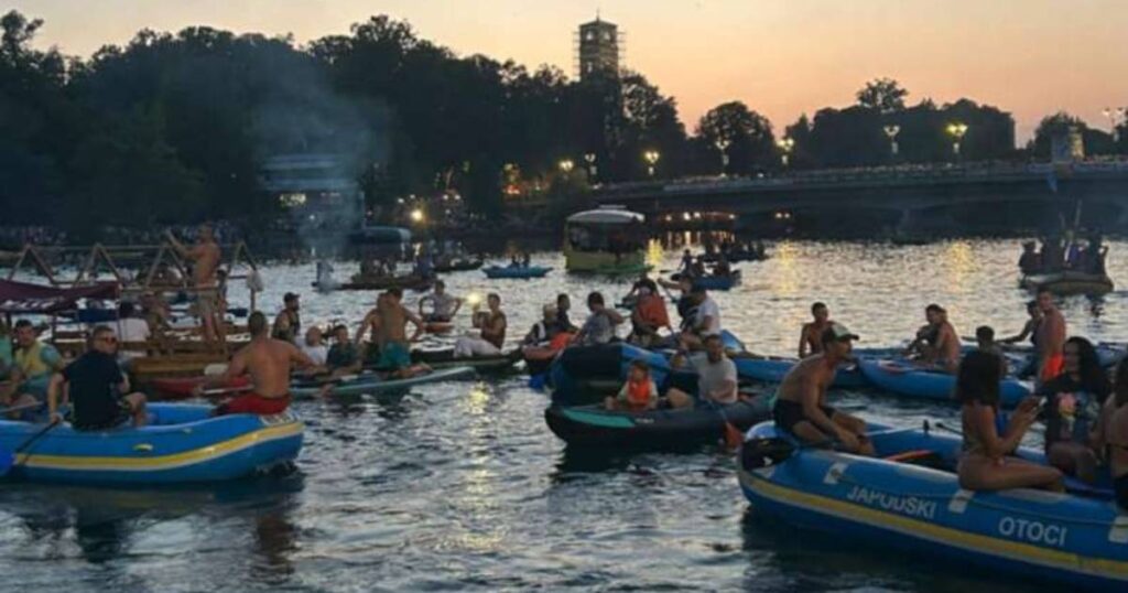 regata una