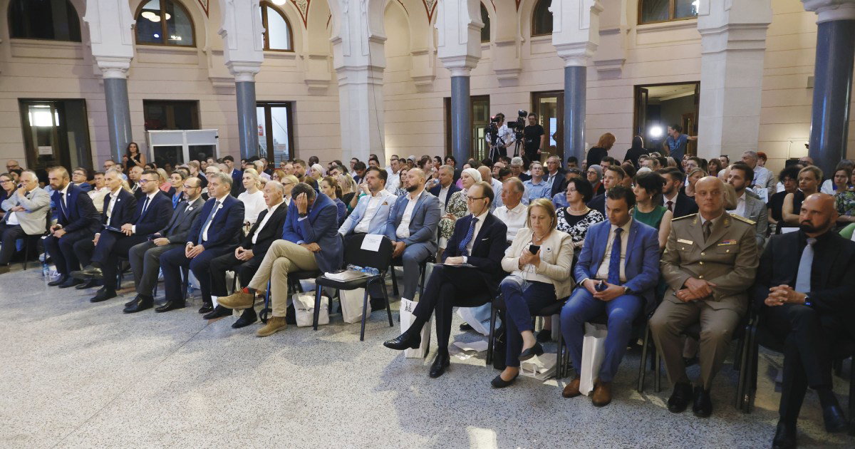 vijecnica konferencija o srebrenici