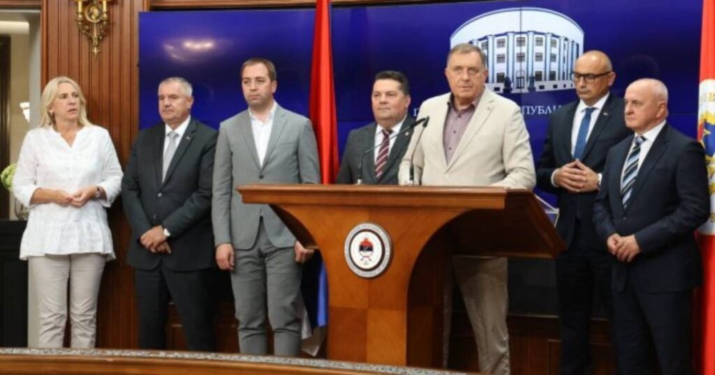 dodik vladajuci rs