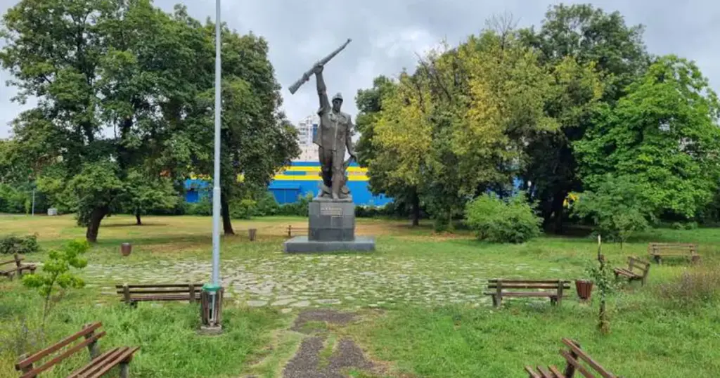 Počinju radovi na sanaciji spomenika i parka 