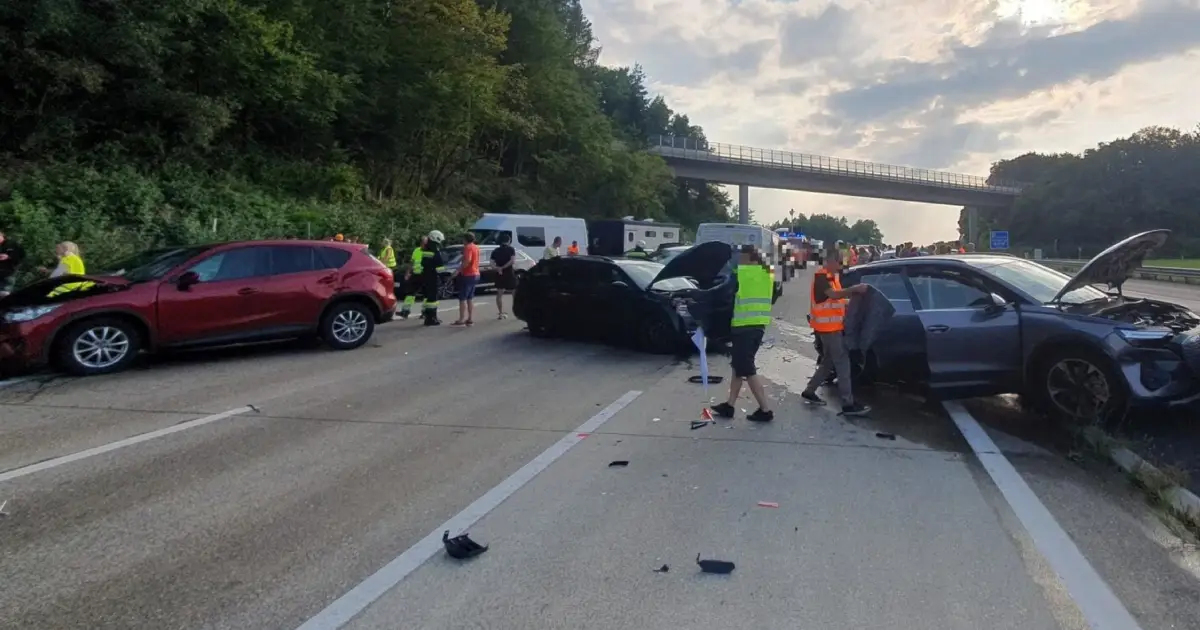 lancani sudar austrija autoput