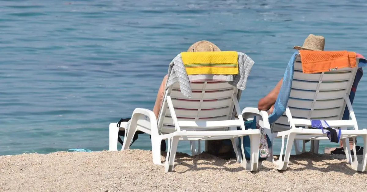 ležaljke na plaži