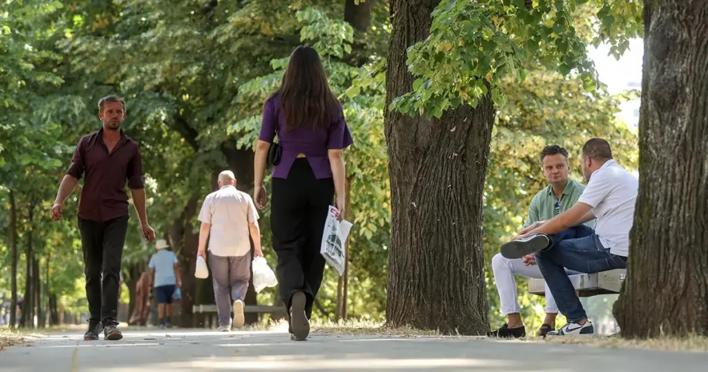 Kiša, pljuskovi i grmljavina, pa sunčano vrijeme i temperature preko 30 stepeni