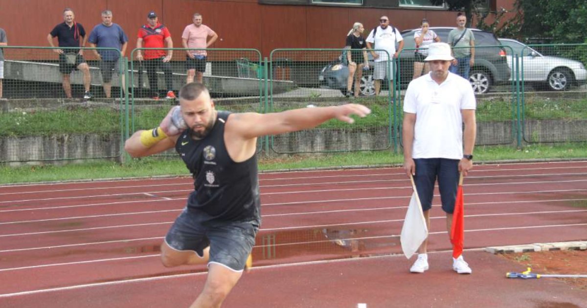mesud pezer atletika