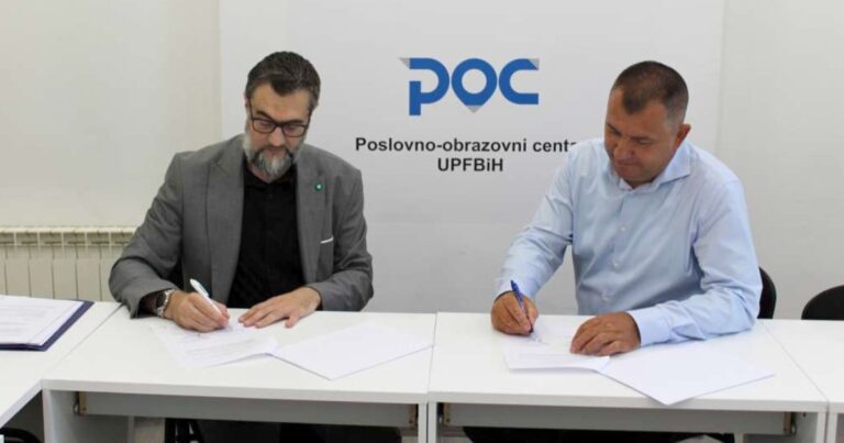 Predsjednik Pregovaračkog tima Udruženja poslodavaca u FBiH/Grupacije poslodavaca za djelatnost metalne industrije u FBiH Elvedin Ćosatović i predsjednik Sindikata metalaca FBiH Almir Salihović