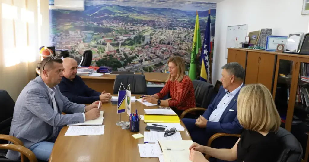 pavlovic i hamzic na sastanku s kasumovicem