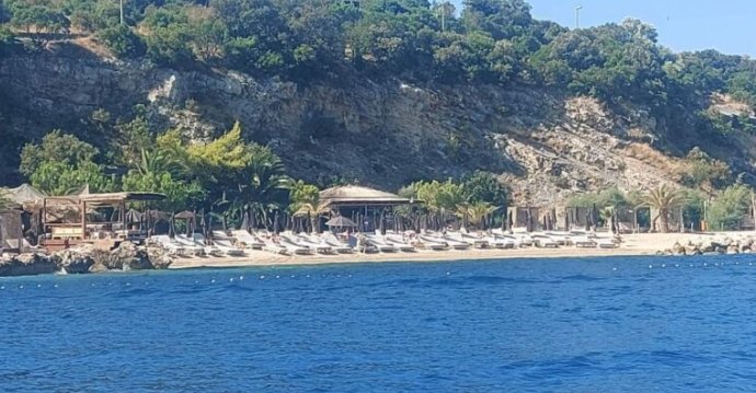 plaza coral beach lapad
