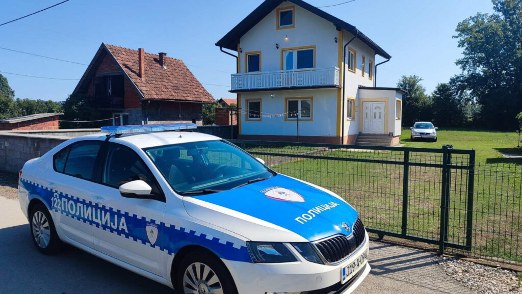 samac ubistv