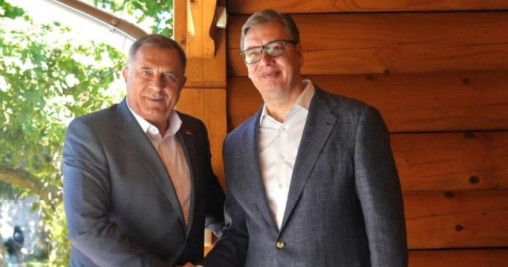 vucic dodik