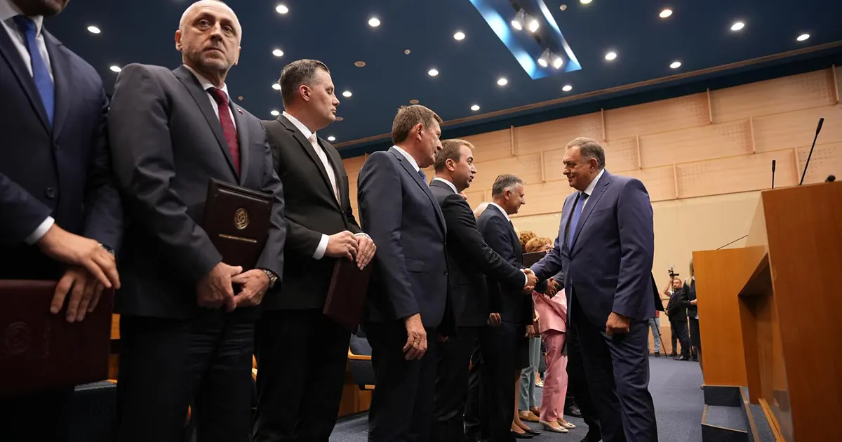 dodik vlada rs