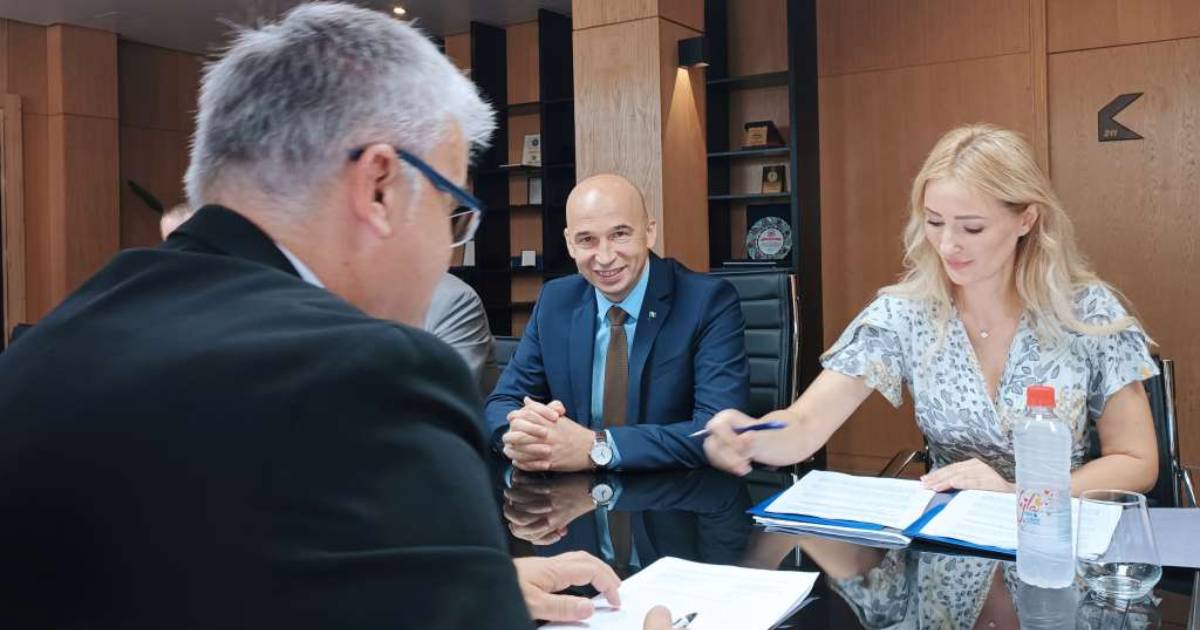povećanja plata u zdravstvu zdk