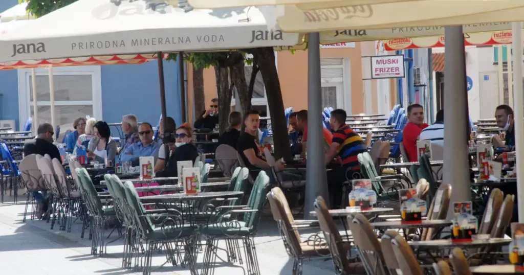 tuzla setaliste baste