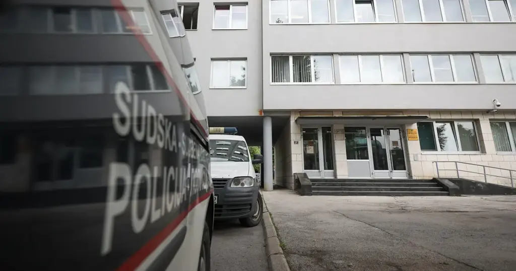 tuzla tuzilastvo tk