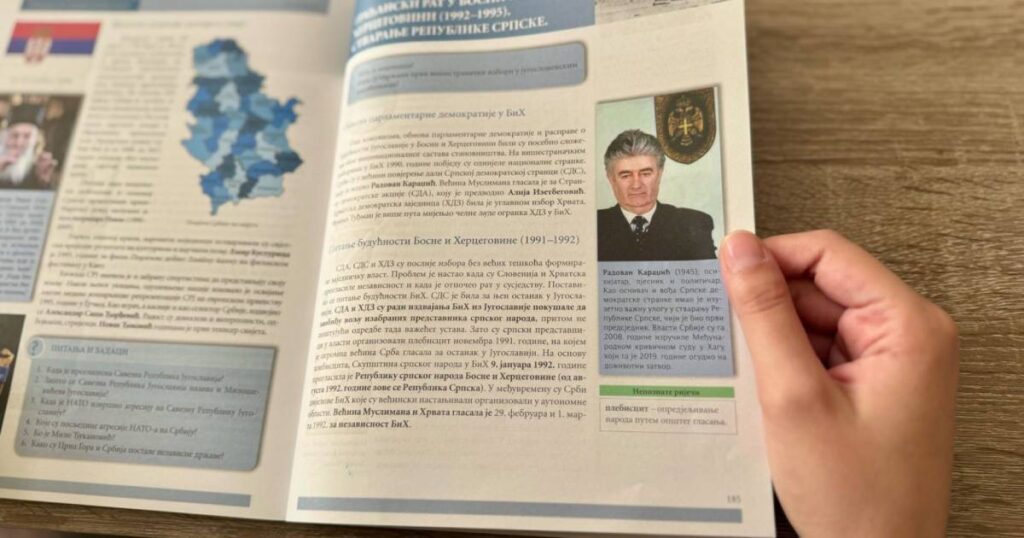 Neustavni dio udžbenika historije u RS-u kojim se veličaju zločinci i ove godine na školskim klupama