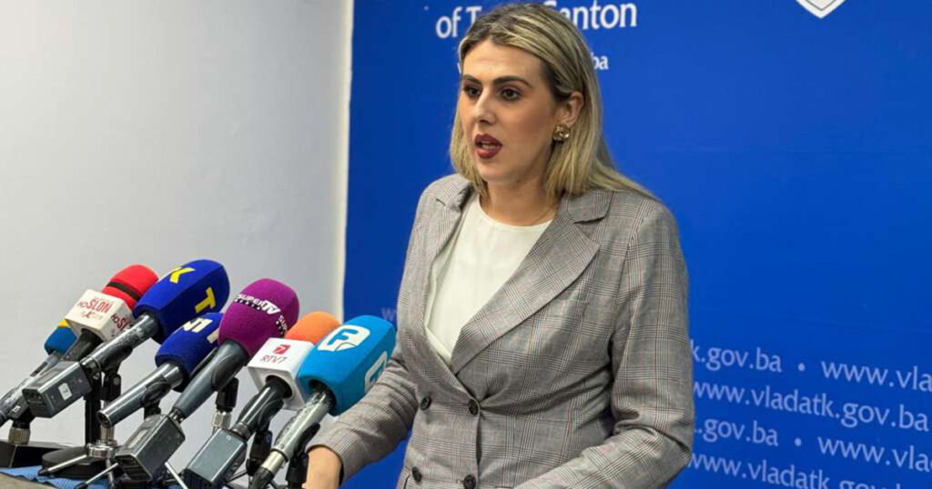 Anela Ajšić