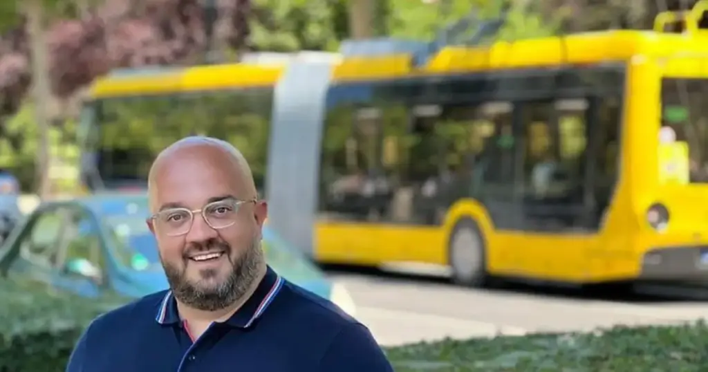 adnan steta gras trolejbusi