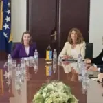 iva raguž i ministrica katić sa saradnicima