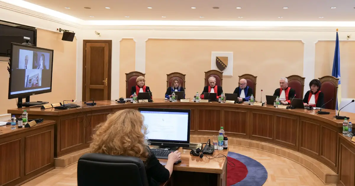 10. vanredna plenarna sjednica Ustavnog suda bih