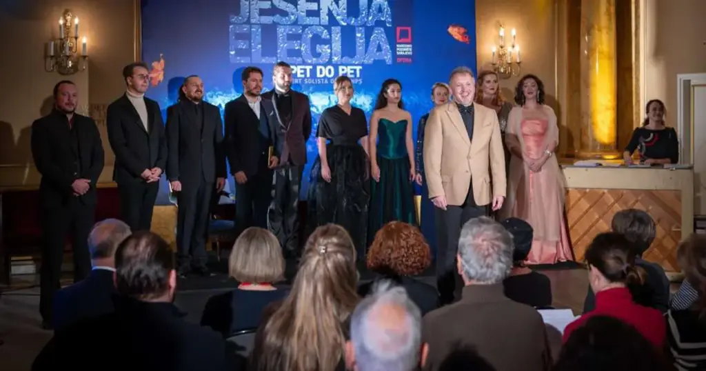 koncert 'Jesenja elegija u pet do pet' u izvedbi solista Opere Narodnog pozorišta Sarajevo