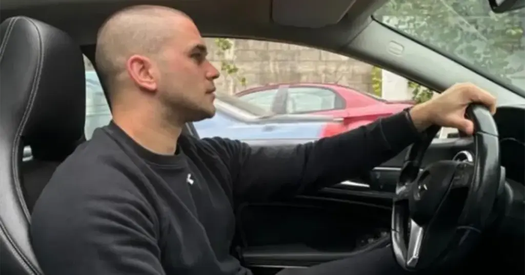 Detalji ubistva vođe Grobara: Primijetio da ga neko prati, pokušao ...