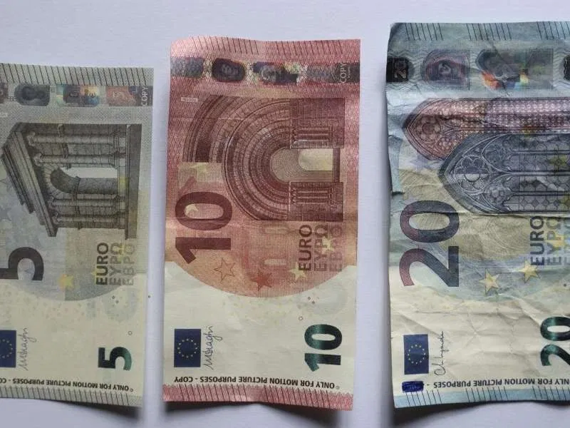 Prevara u BiH: U otpicaju se pojavile “filmske novčanice”, policija objavila kako izgledaju